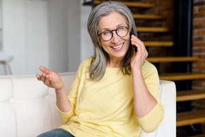 senior women talking on the phone